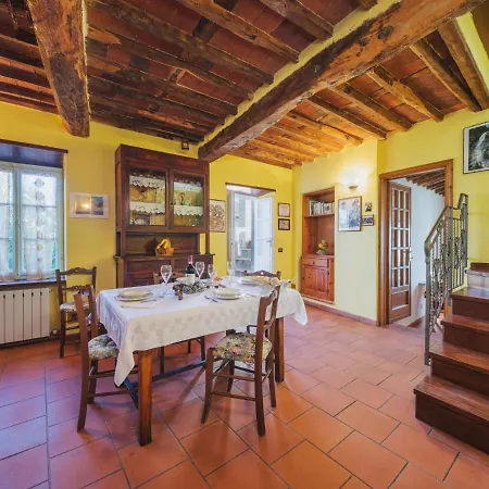Pervinca By Interhome Apartment Gello (Lucca)