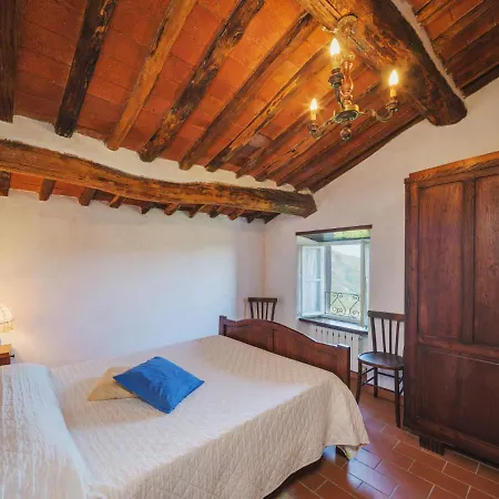Locazione Turistica Pervinca * Gello (Lucca)